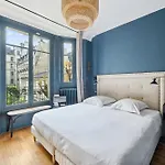 Veeve - Industry Chic